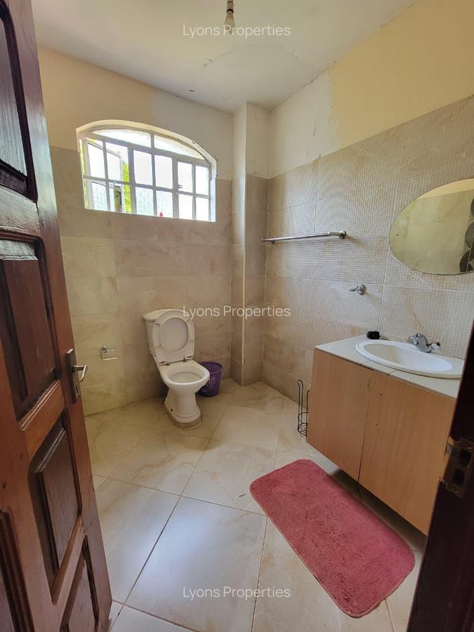 7 Bed Townhouse with En Suite at New Kitisuru - 8