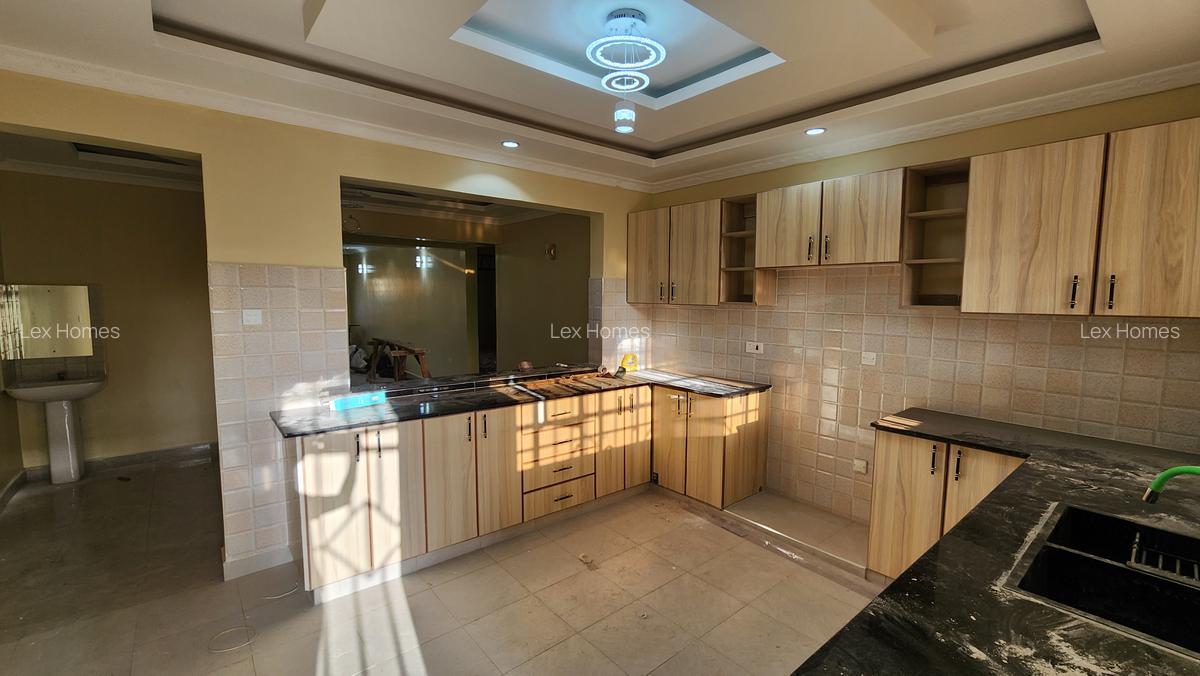 3 Bed House with En Suite at Rimpa - 6