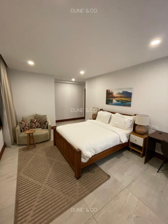 Serviced 3 Bed Apartment with En Suite in Westlands Area - 12