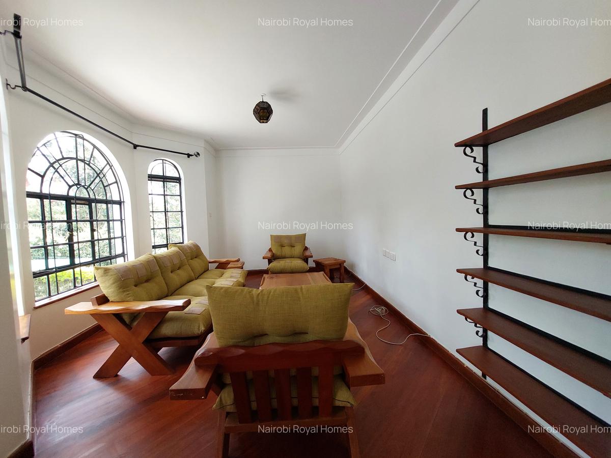 5 Bed House with En Suite at Redhil Road - 10