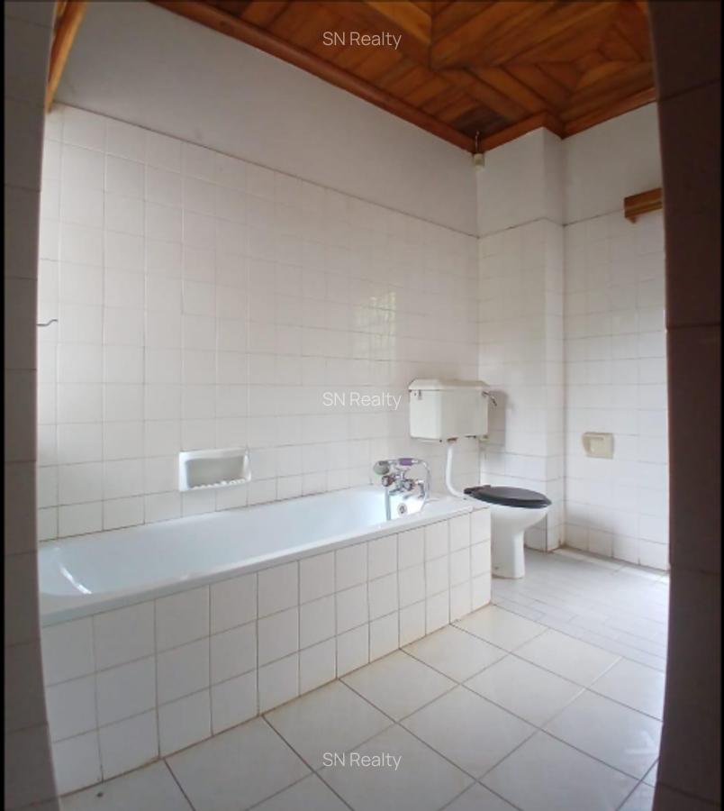 5 Bed Villa with En Suite at Mandera Road - 14