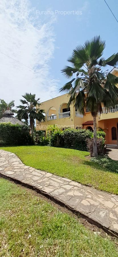 5 Bed House in Nyali Area - 6