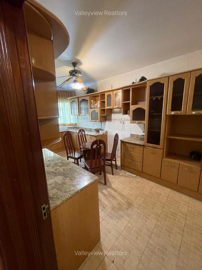4 Bed Townhouse with En Suite at Kileleshwa - 17