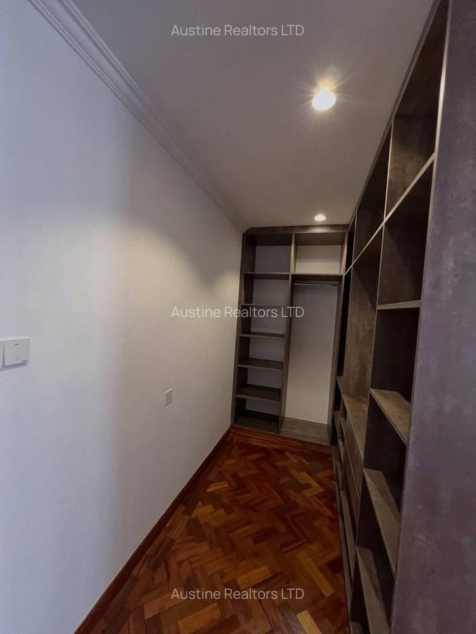 6 Bed Townhouse with En Suite in Lavington - 7