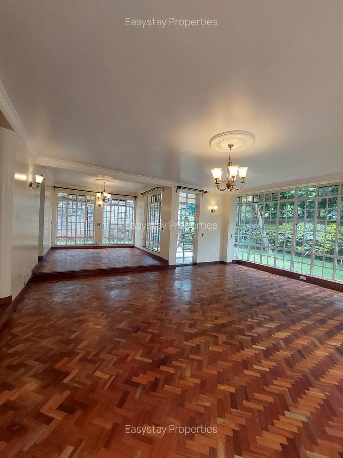 4 Bed Townhouse with En Suite in Lavington - 4