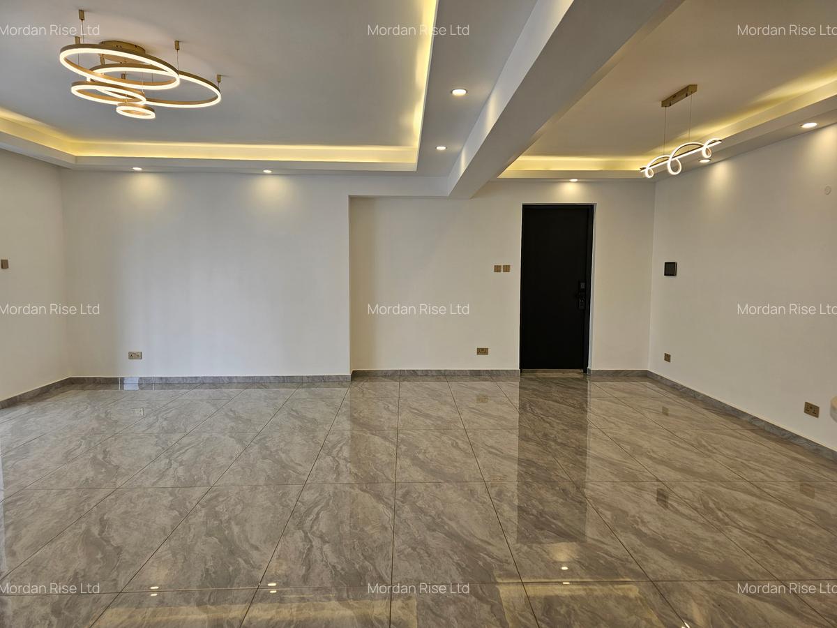 4 Bed Apartment with En Suite in Lavington - 1