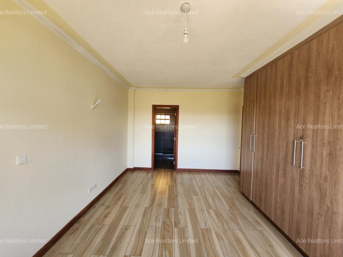 2 Bed Apartment with En Suite at Westlands - 9