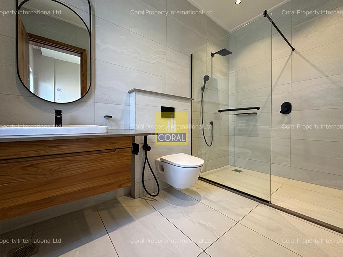 4 Bed Apartment in Loresho - 10