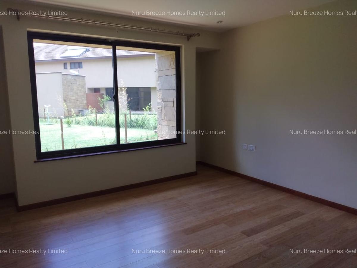 4 Bed Townhouse with En Suite in Karen - 5