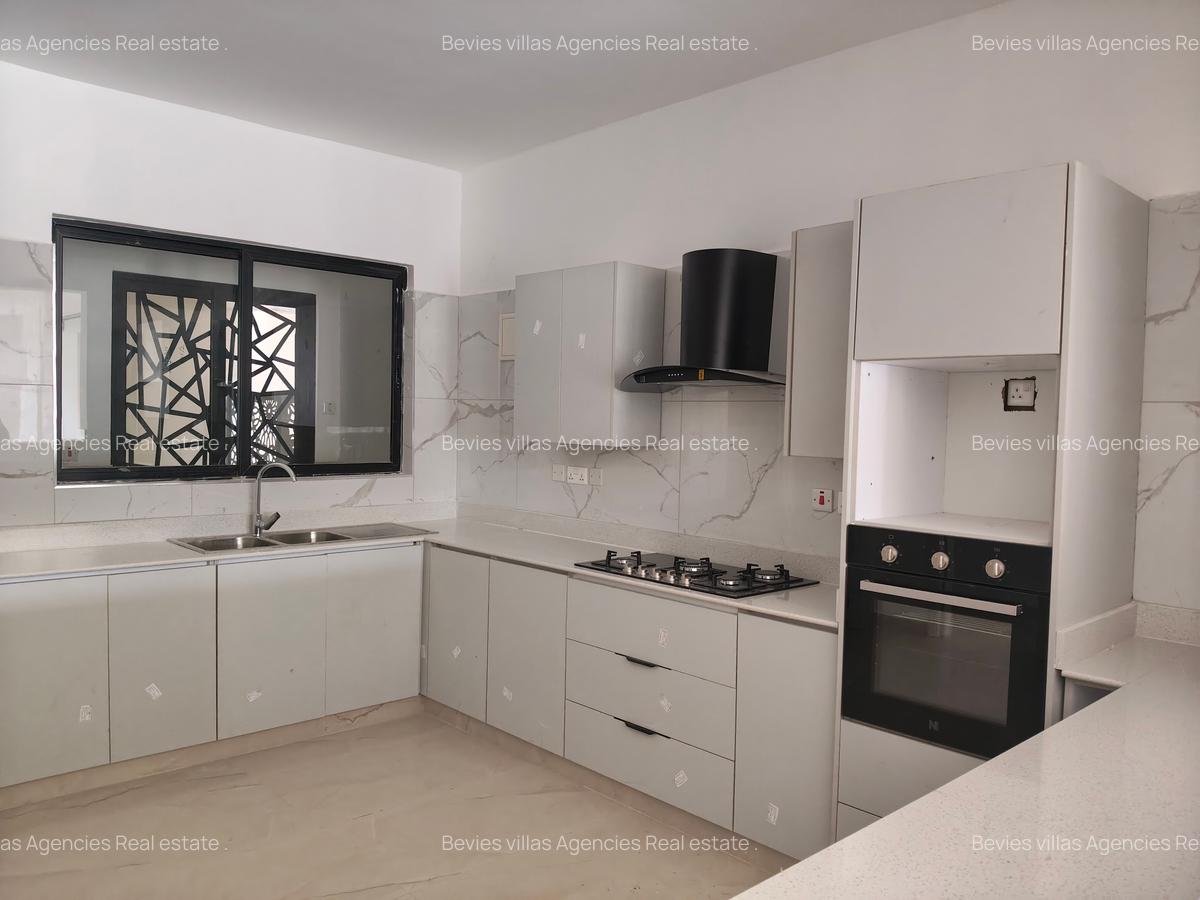 3 Bed Apartment with En Suite at Westlands - 3