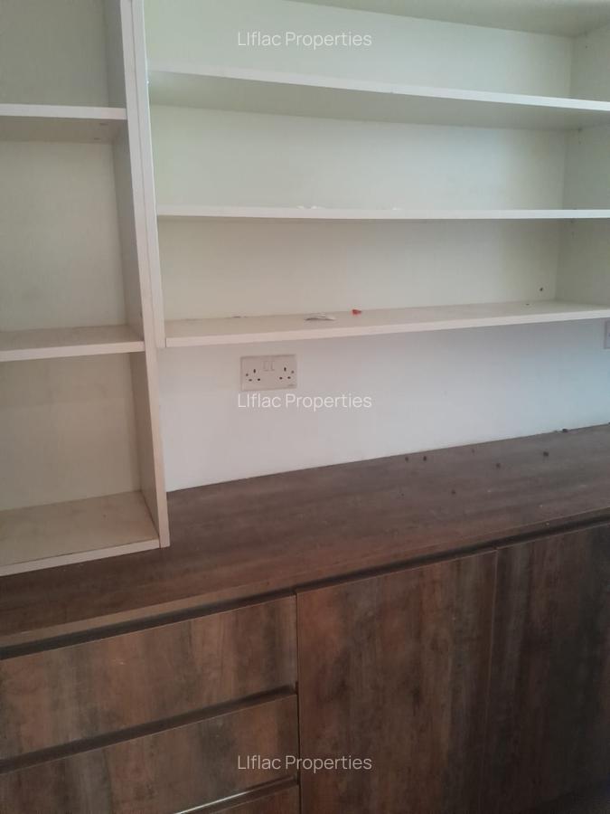 4 Bed House with En Suite in Runda - 7