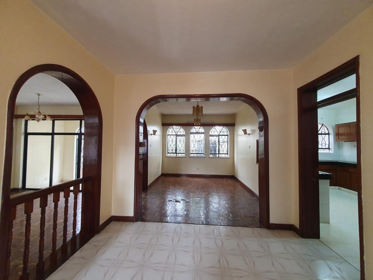 5 Bed Townhouse with En Suite at Raphta Road - 3