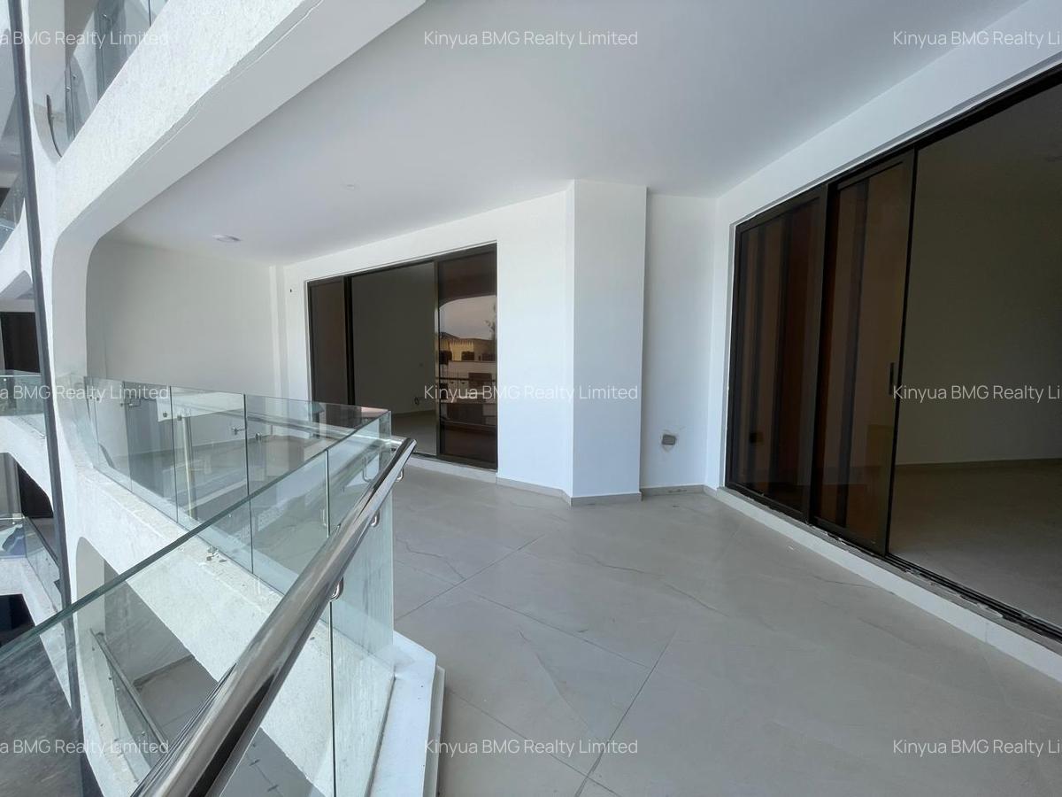 Serviced 3 Bed Apartment with En Suite in Nyali Area - 3