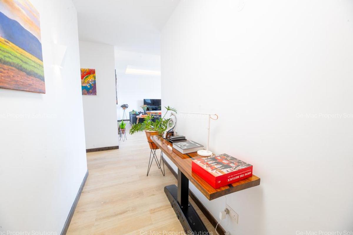 Furnished 2 Bed Apartment with En Suite in Rosslyn - 2