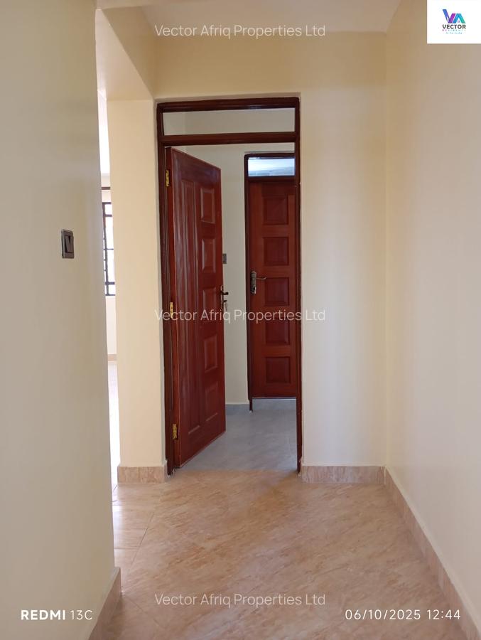 Serviced 3 Bed Apartment with En Suite in Syokimau - 5
