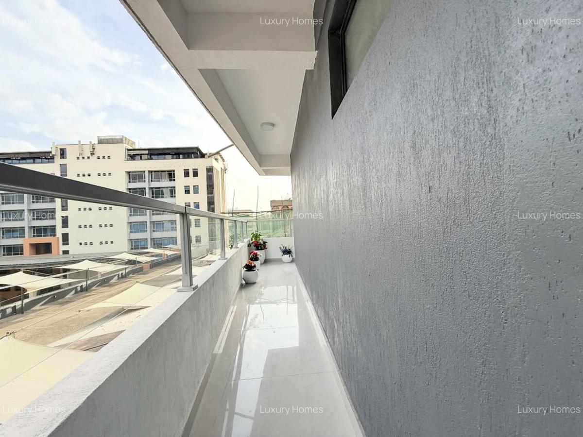 1 Bed Apartment with En Suite in Westlands Area - 6