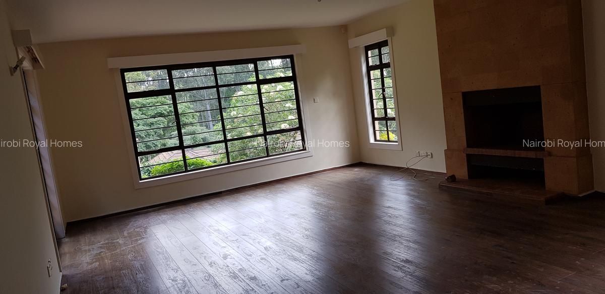 4 Bed Townhouse with En Suite at Rosslyn Lone Tree Road 55 - 18