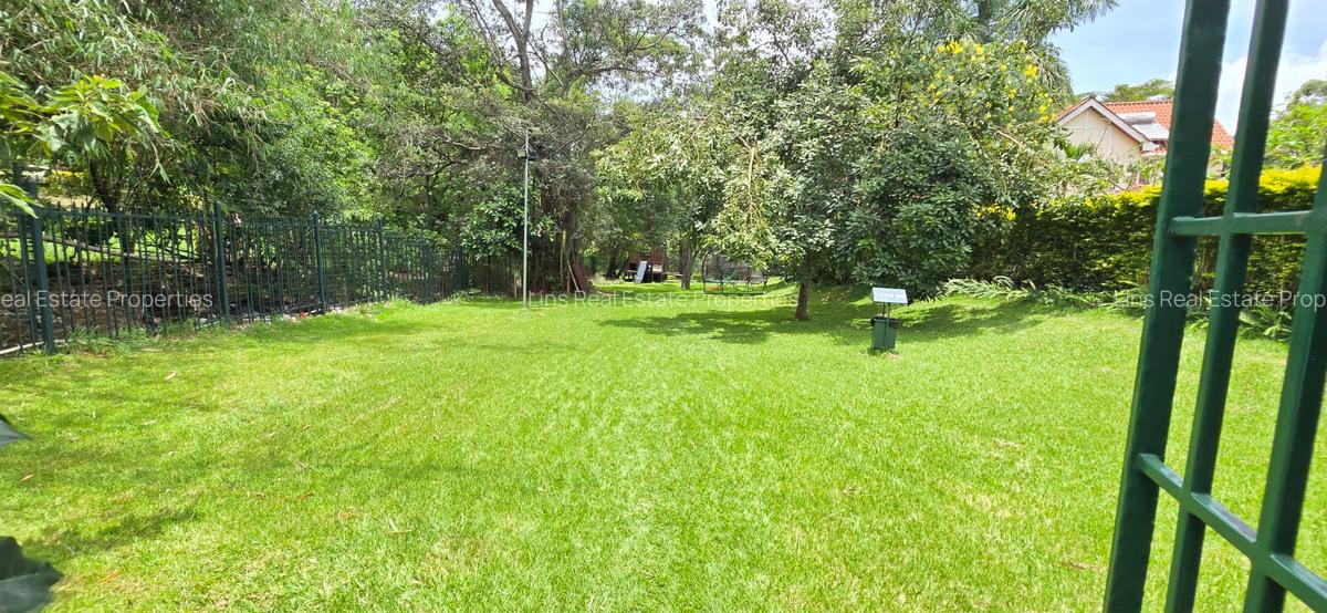 4 Bed Townhouse with En Suite in Lavington - 3