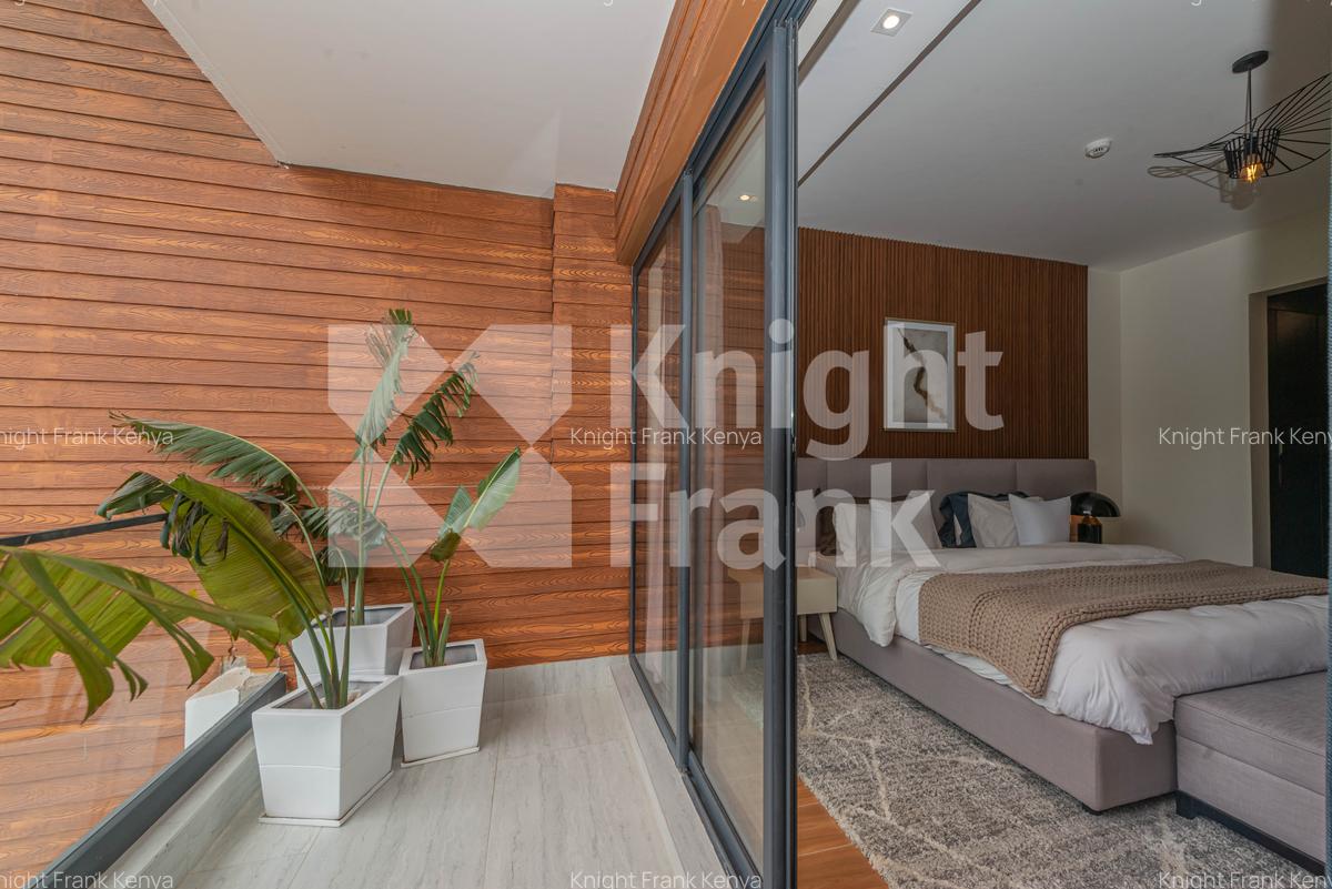 1 Bed Apartment with En Suite at Riverside Drive - 6