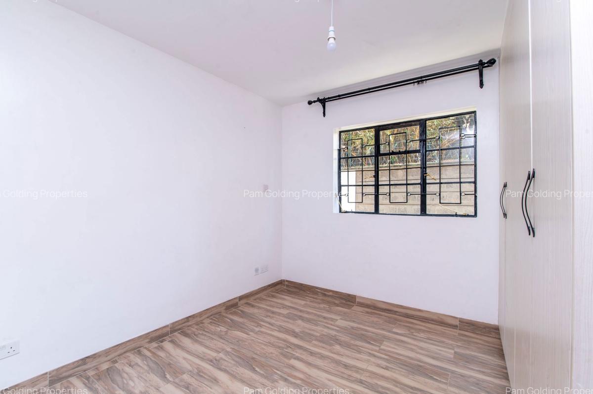 1 Bed Apartment with En Suite in Kilimani - 4