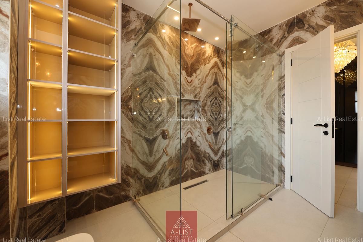 4 Bed Apartment with En Suite at General Mathenge - 15