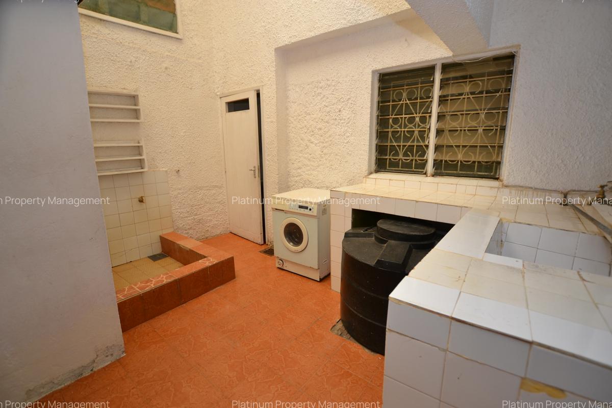 3 Bed Townhouse with En Suite in Parklands - 7