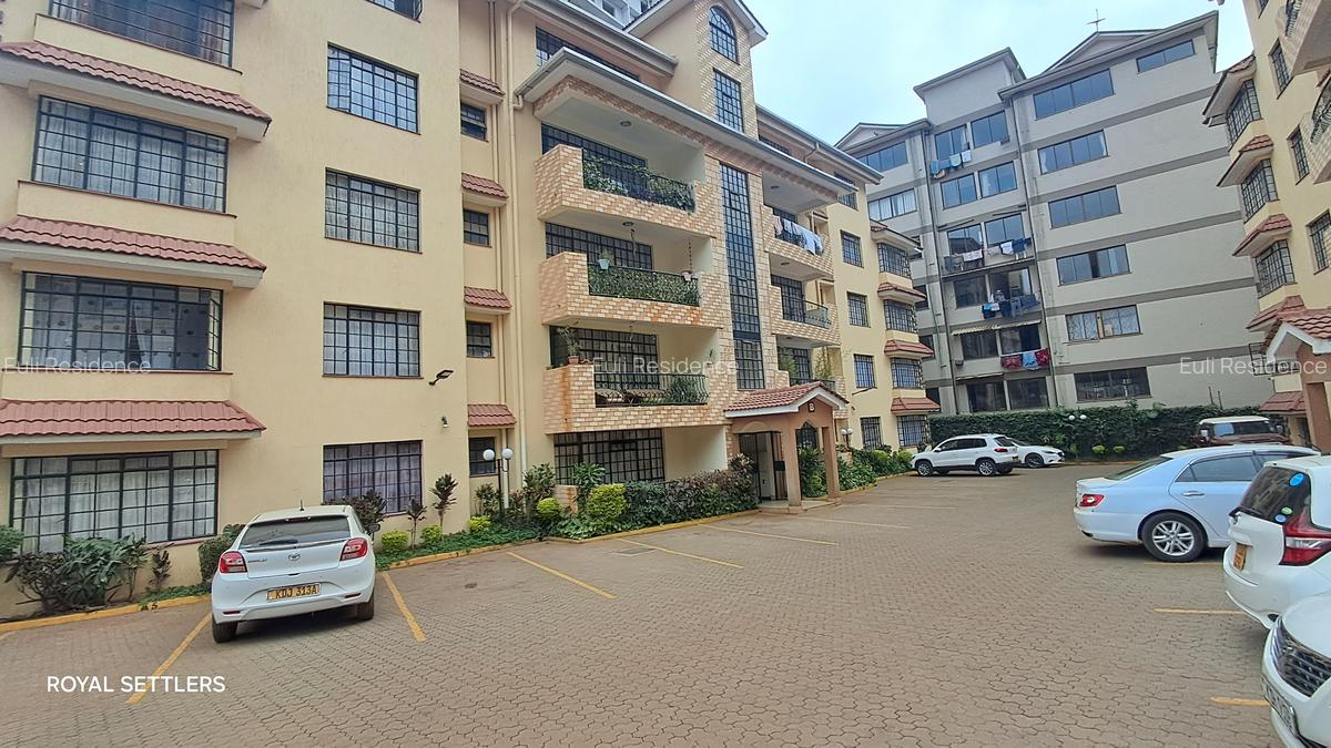 2 Bed Apartment with En Suite at Brookside Grove - 2