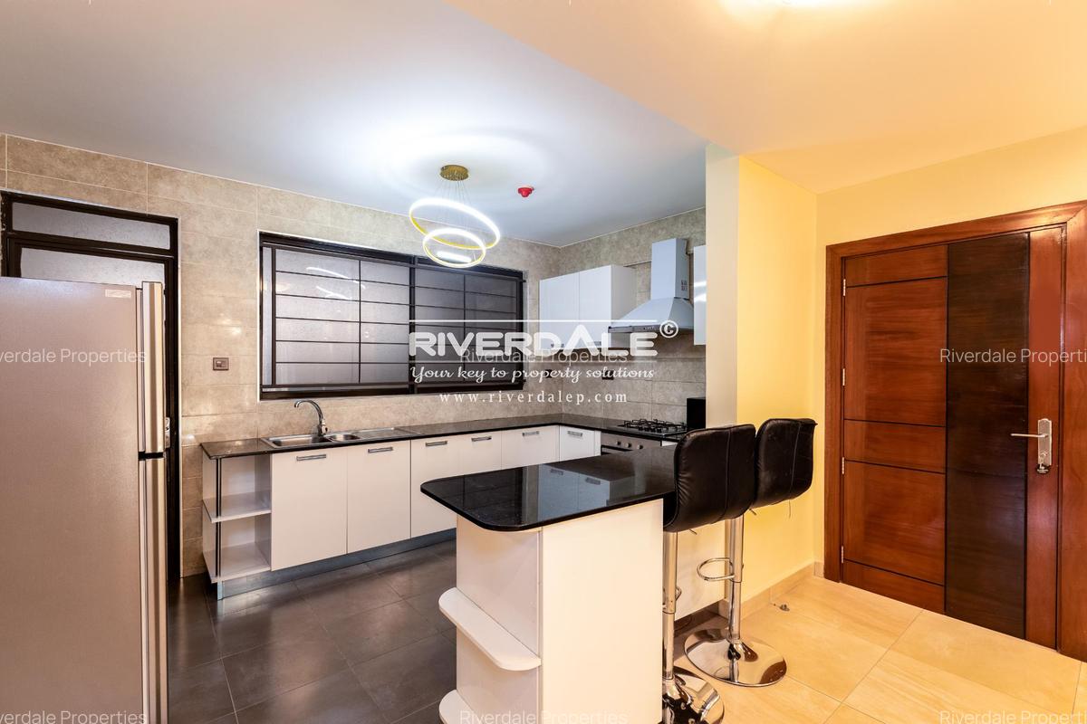 Furnished 2 Bed Apartment with En Suite in Parklands - 4