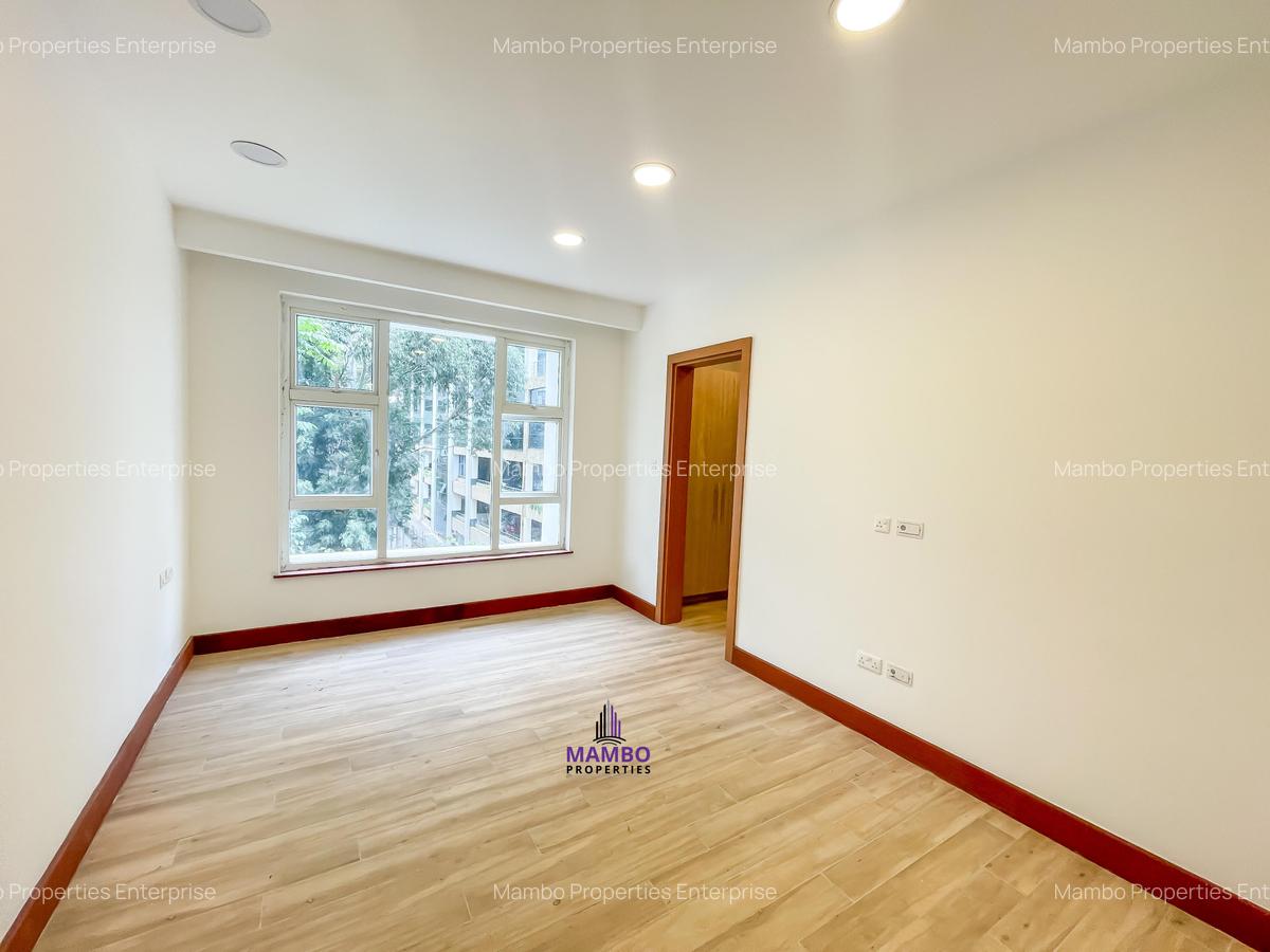 4 Bed Apartment with En Suite at City Park Drive - 13