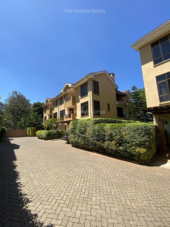 5 Bed Townhouse with En Suite at Amboseli Road - 1
