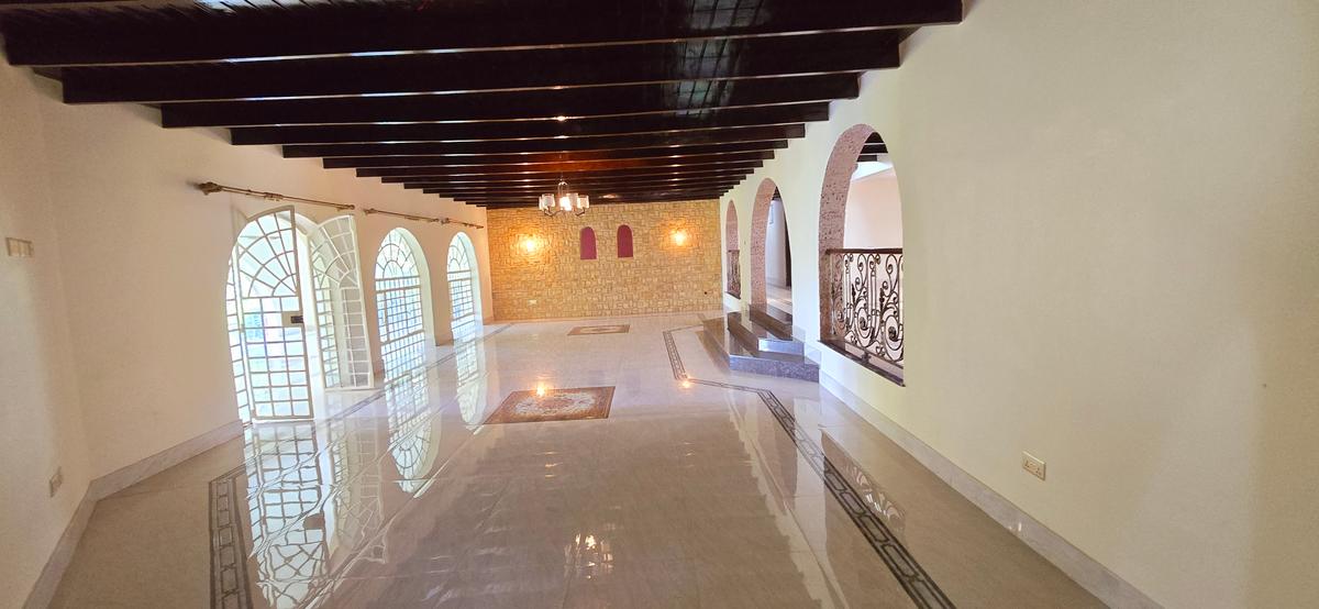 Commercial Property with Service Charge Included at Runda Grove - 15