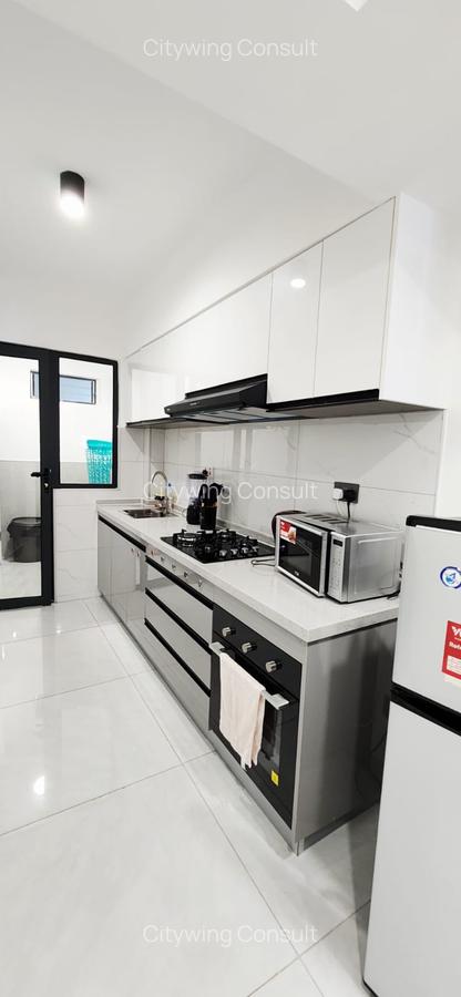 Serviced 2 Bed Apartment with En Suite at Westlands Road - 15