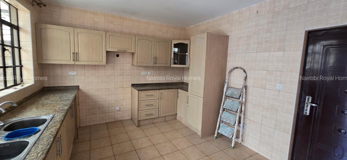 4 Bed Townhouse with En Suite at Lavington Off Gitanga Road 55 - 3
