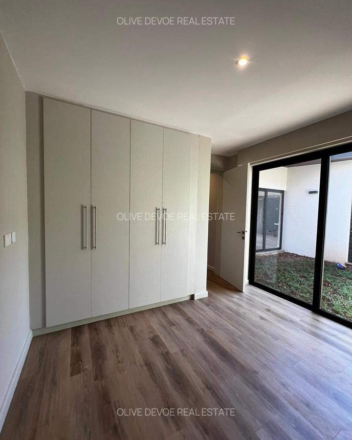 4 Bed Villa with En Suite in Runda - 9