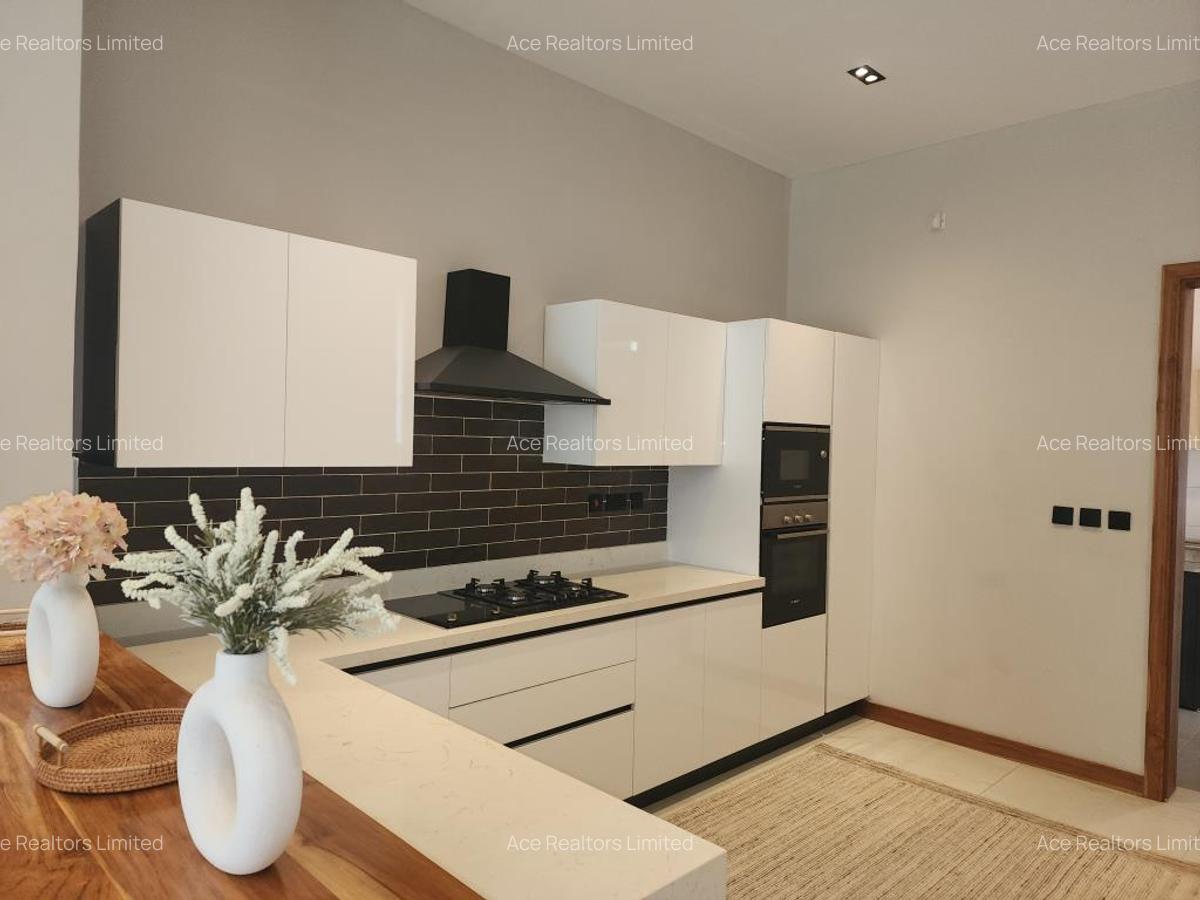 4 Bed Townhouse with En Suite at Loresho - 19