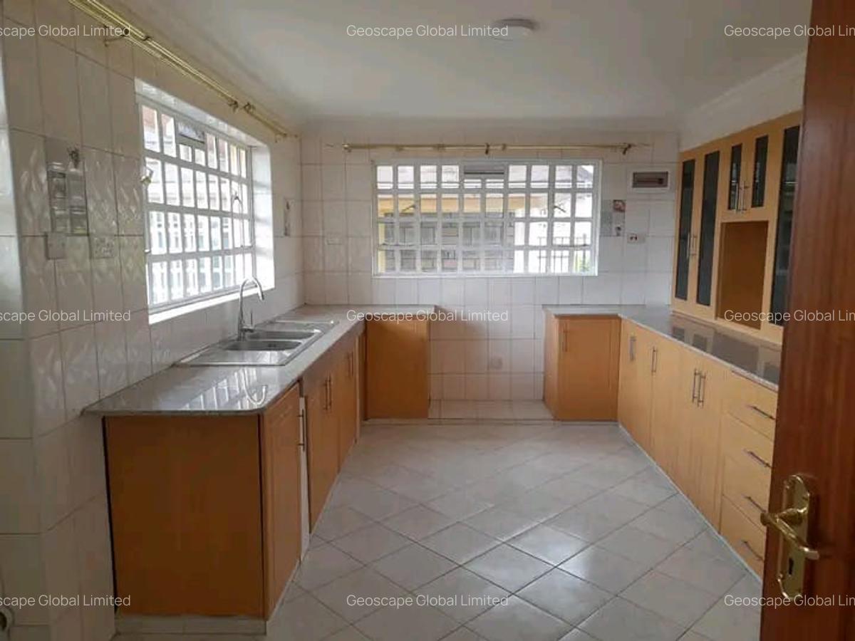 5 Bed House with En Suite in Kitengela - 8