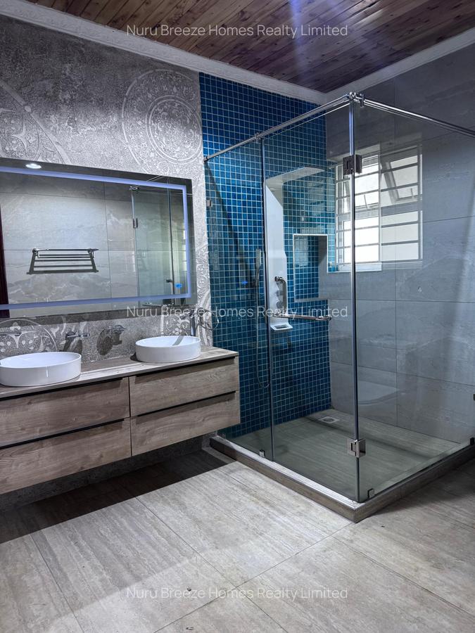 5 Bed Townhouse with En Suite in Rosslyn - 17