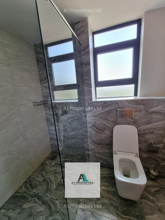 Furnished 4 Bed Apartment with En Suite in Riverside - 6