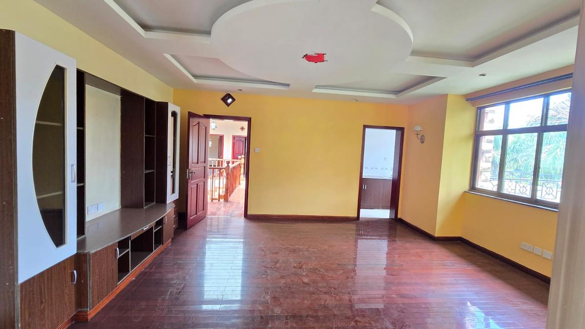 5 Bed House with En Suite in Karen - 10