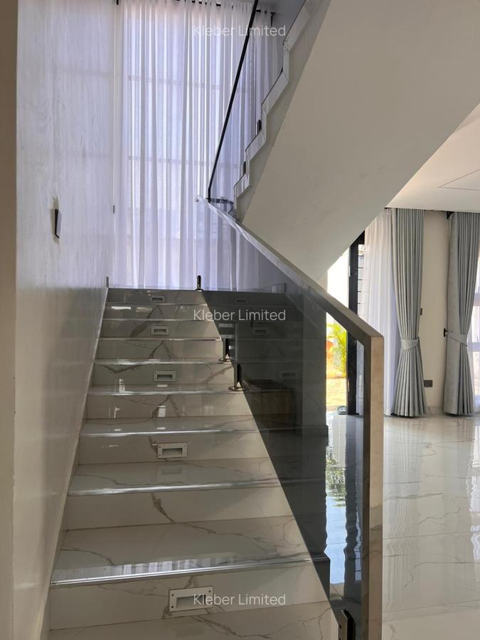 5 Bed House with En Suite in Ruiru - 11