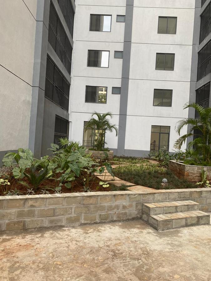 3 Bed Apartment with En Suite at Riverside Drive - 3