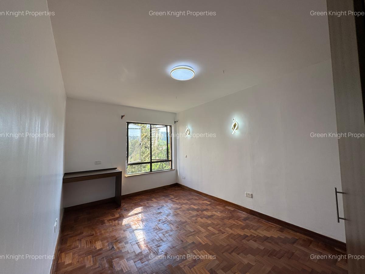 Serviced 3 Bed Apartment with En Suite in Kilimani - 6