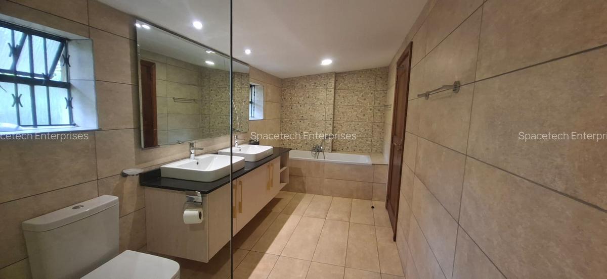 5 Bed House with En Suite in Kitisuru - 17