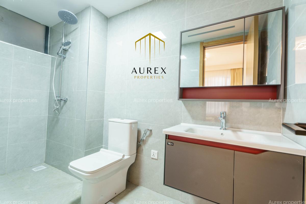 2 Bed Apartment with En Suite in Lavington - 9