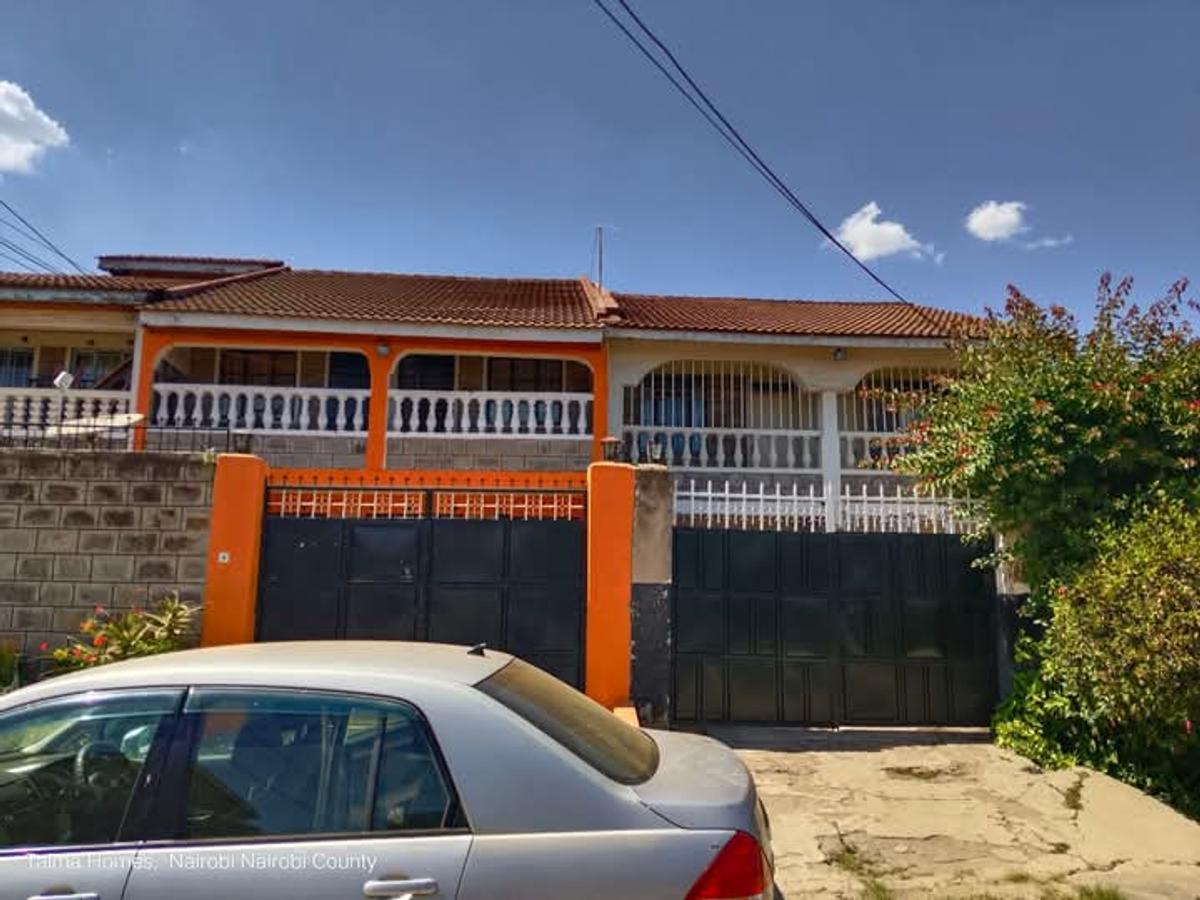 4 bed townhouse with en suite at donholm