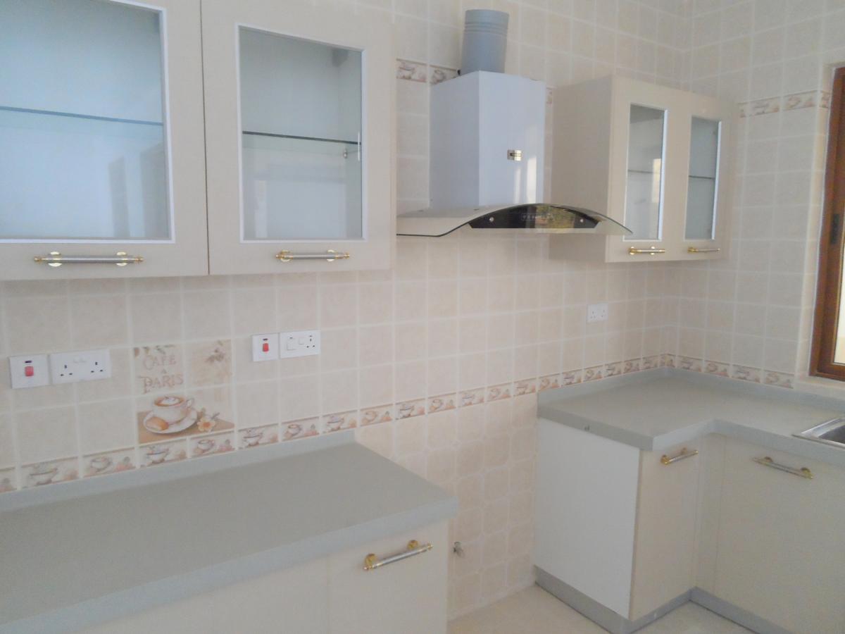 3 Bed Apartment with En Suite in Nyali Area - 6