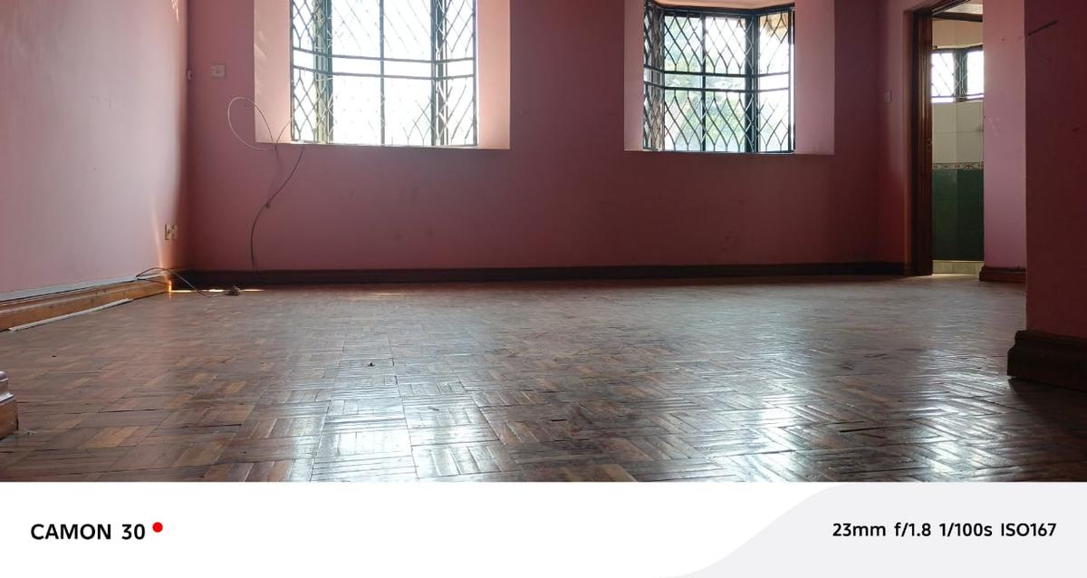 4 Bed Villa in Lavington - 11