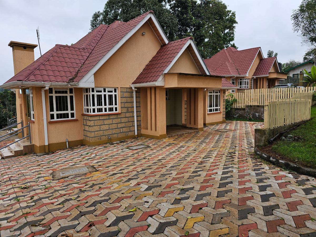 2 Bed House with En Suite at Runda - 2