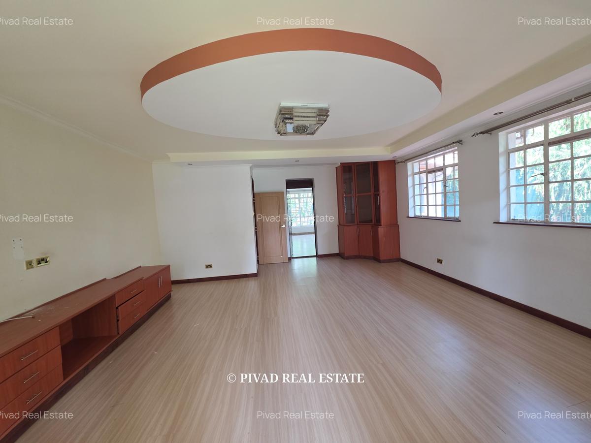5 Bed House with Garden in Runda - 5