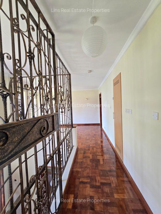 4 Bed Townhouse with En Suite in Runda - 15